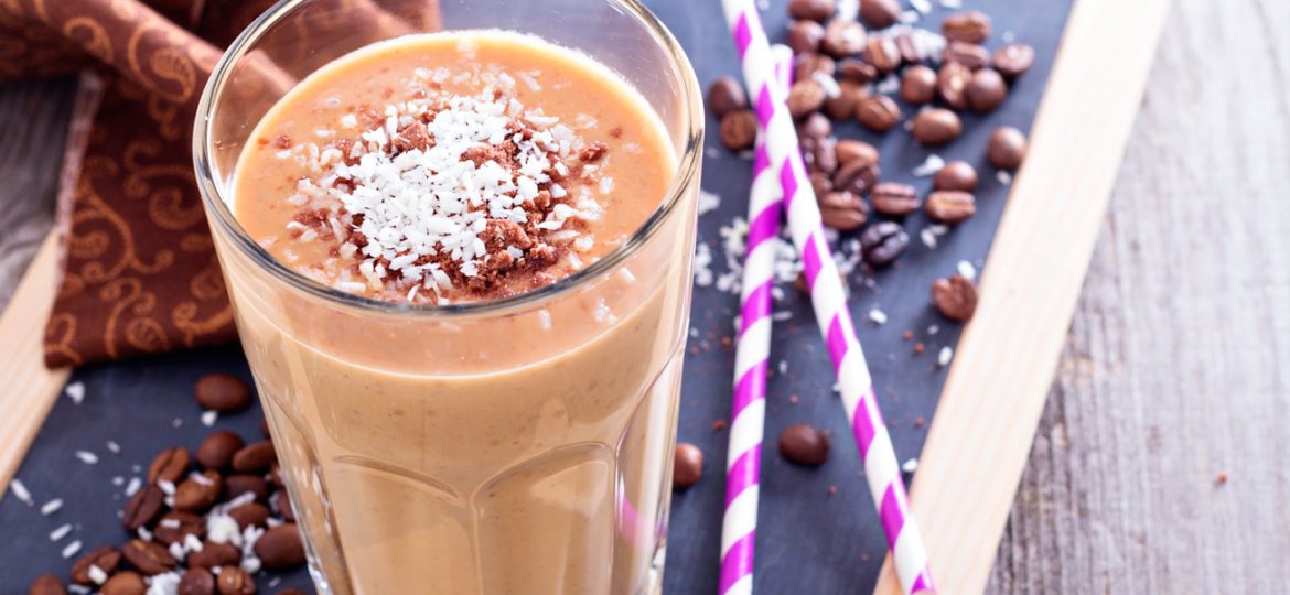 Batido helado de café y coco + receta de galletas