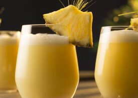 Refrescante Smoothie de Piña Colada: Disfruta del Sabor Tropical con Agua de Coco My Way